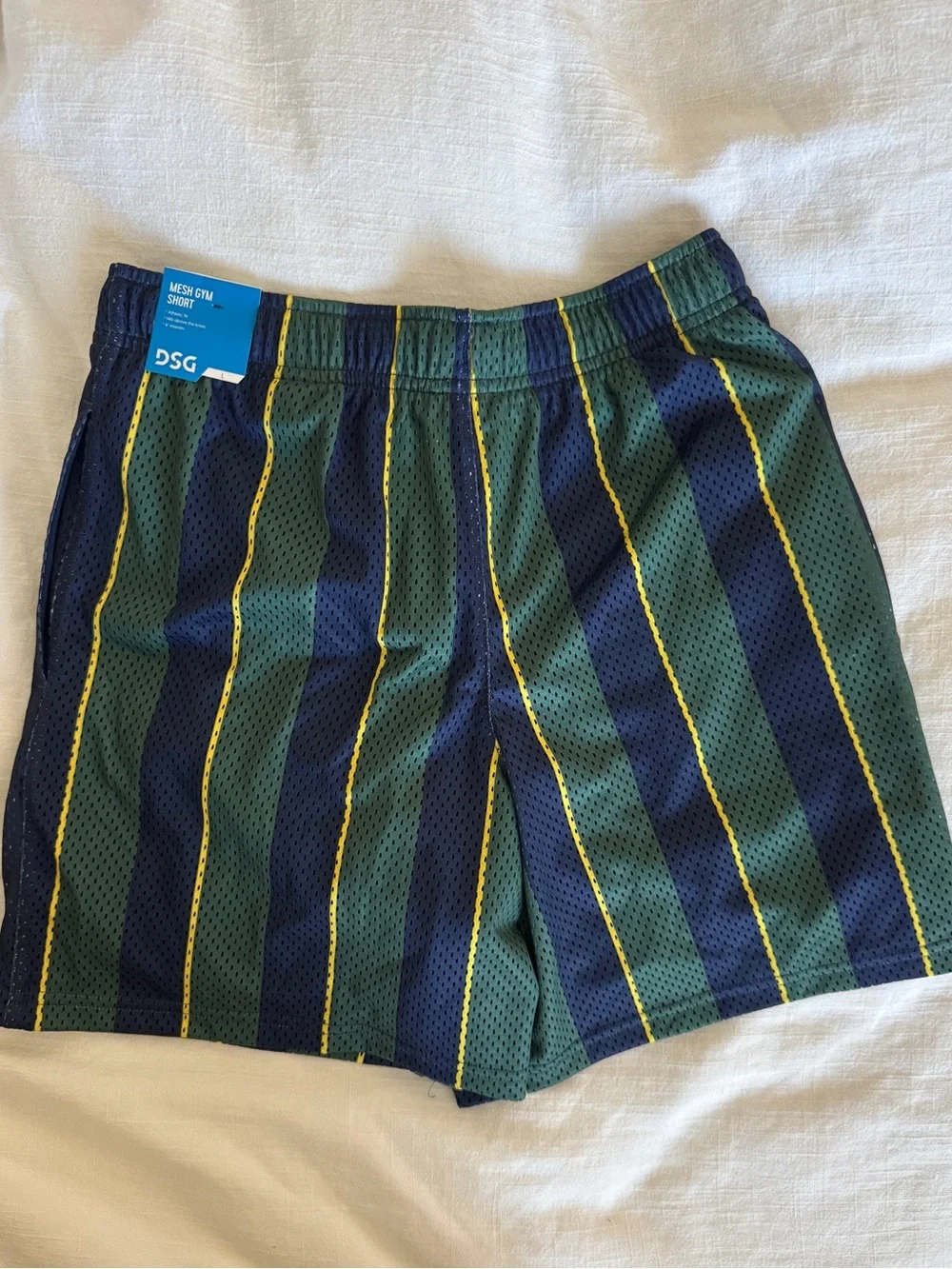 DSG Boys striped Mesh Gym Shorts in Green Navy size L NWT